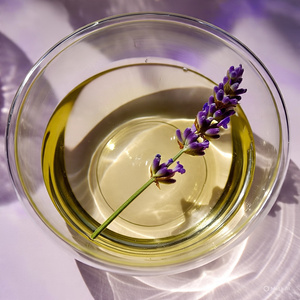 น้ำมันหอมระเหยลาเวนเดอร์ออร์แกนิกบริสุทธิ์กลิ่นหวานน้ำมันลาเวนเดอร์บริสุทธิ์กลิ่น100% - Product Image 6