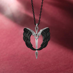 จี้สร้อยคอแฟชั่นเงินแท้ Jeulia Redemption Wings - Product Image 4