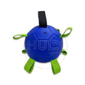 Jouet de football en caoutchouc durable et écologique pour animaux de compagnie, jouet imperméable pour chiens pour un plaisir en plein air sans fin - Product Image 2