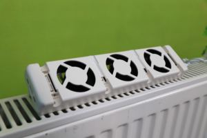 Accesorio de <span class=keywords><strong>radiador</strong></span> de fábrica OEM con certificación ISO, ahorro de energía, ventilador de <span class=keywords><strong>radiador</strong></span> silencioso duradero, ventilador de refuerzo de calefacción inteligente - Product Image 6