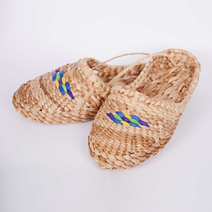 Custom logo <b>slippers</b> for men & women fashionable natural water hyacinth <b>slipper</b> slides from Vietnam - Product Image 1
