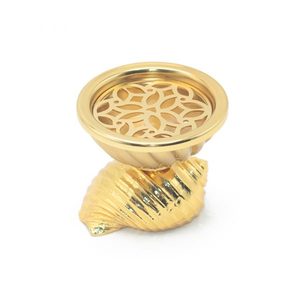 Brûleur d'encens plaqué or de luxe avec base en coquille moulée, porte-encens en métal décoratif pour le Ramadan, Moyen-Orient et les pays du Golfe, usage domestique - Product Image 2