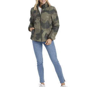 Chaqueta acolchada de piel de oveja de satén de alta calidad OEM para mujer, nuevo diseño para uso en invierno, transpirable, impermeable, reversible, estampado - Product Image 5
