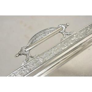 Plateau en argent de style antique, plateau de service à bord festonné de style victorien en argent plaqué anglais vintage - Product Image 3