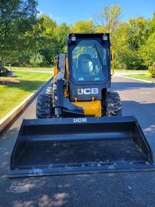 2023 JCB 270t Chargeuse sur roues Mini chargeuse sur pneus avec charge nominale de 9 tonnes Garantie 1 an Moteur Moteur Roulement Pompe Boîte de vitesses - Product Image 2