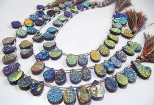 Ágata recubierta de Titanio Natural, cuentas en forma de pera Druzy púrpura, fabricación de joyas, hebra de cuentas de 10 pulgadas de largo - Product Image 2