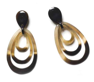 Boucles d'oreilles en corne, écologiques, faites à la main, bijoux en corne naturelle, design moderne et tendance, boucles d'oreilles de haute qualité pour un usage quotidien, en solde - Product Image 1