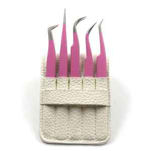 แหนบต่อขนตาแบบมืออาชีพ Sevmek Surgical ZM-ET_2303 90 องศา สีชมพู สแตนเลสสตีล ปลายไฟเบอร์เรียบ ขนาด 10 มม. - Product Image 2