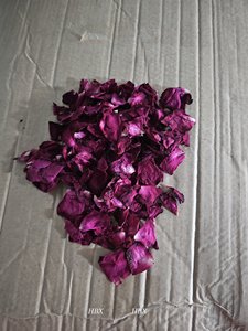 กลีบกุหลาบพรีเมียมอบแห้งสำหรับชาสมุนไพรและผลิตภัณฑ์ดูแลความงาม - Product Image 5