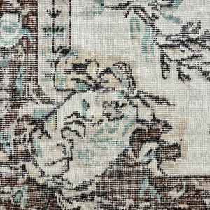 Alfombra Turca Vintage de 5.3x9.2 pies (161x280 cm), Alfombra a Cuadros Marrón y Blanca - Product Image 4