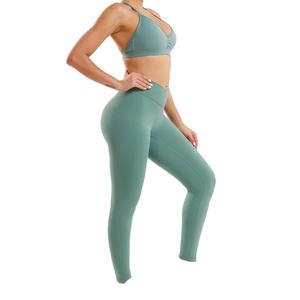 Ensemble de leggings et soutien-gorge de sport respirants pour femmes, fabriqués en usine, au-dessus du genou, sans couture, pour le yoga, collection 2026 - Product Image 5