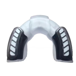 Protège-dents professionnel personnalisé pour la boxe-Matériau en PVC écologique, respirant et confortable, équipement flexible sans danger pour le meulage des dents - Product Image 2