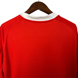 Maillot de football 100% polyester, personnalisé avec logo imprimé numériquement, service OEM pour les uniformes d'équipe masculins et féminins - Product Image 2