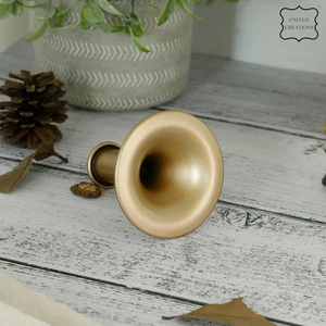 Bougeoir fait main en métal vintage Design unique Bougeoir de mariage décoratif pour la maison de luxe - Product Image 3