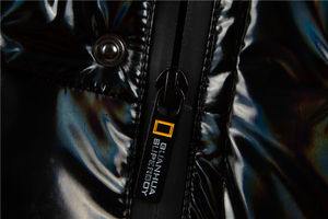 Chaqueta acolchada de invierno para hombre con logotipo personalizado OEM Abrigo acolchado de burbujas brillantes con cierre de cremallera bombardero de invierno informal a prueba de viento - Product Image 6