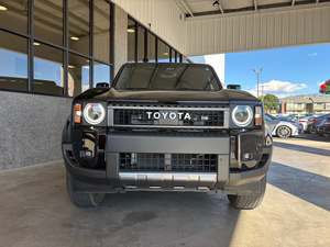 Para Prado 4WD SUV, Vehículo Todoterreno Nuevo/Usado, Caja de Cambios Automática, Volante a la Izquierda, Asientos de Cuero, Cámara Trasera - Product Image 4