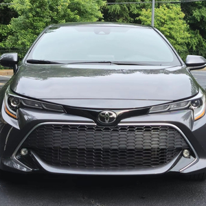 Voiture d'occasion entièrement équipée, <span class=keywords><strong>Toyota</strong></span> <span class=keywords><strong>Corolla</strong></span> <span class=keywords><strong>Hatchback</strong></span> XSE <span class=keywords><strong>2022</strong></span>, prête à être expédiée dans le monde entier. - Product Image 1