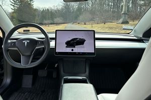 2022 THEZ-LER M0DEL 3 Long Range AWD Low Mileage Sound Engine R18 Tyre <b>Panoramic</b> Sunroof LED Headlights Ready to Ship - Product Image 2