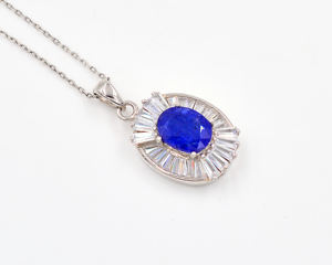 Collier pendentif en argent sterling 925 pour femme avec pierre précieuse ovale tanzanite naturelle 10x8 MM pour les occasions cadeaux - Product Image 1