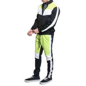 Conjunto Deportivo Personalizado para Hombre, Sudadera Holgada de Algodón Grueso, Pantalones Deportivos Holgados, Estampado Vintage, Fabricado 100% en Algodón - Product Image 4