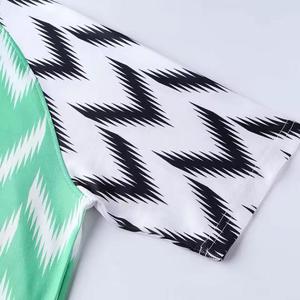 Maillot de football de club personnalisé de haute qualité avec sublimation complète avec style d'ensemble d'uniformes conçus par des professionnels - Product Image 5