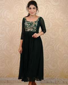 Ropa étnica de mujer india y paquistaní Georgette Kurti bordado con Kurta indio tradicional de secuencia larga para mujer - Product Image 4