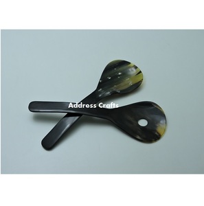 Best Quality Unique Design Natural Horn Spoon Tableware for Living Gifting and Food Styling Buffalo Horn Salad Server Spoon - Product Image 5