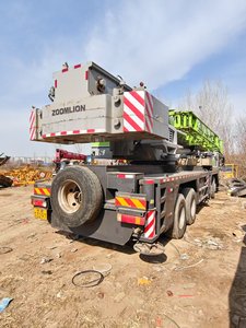 Zoomlion QY70V533 camion grue vente chaude équipement d'occasion avec d'excellentes performances bon rapport qualité-prix - Product Image 5