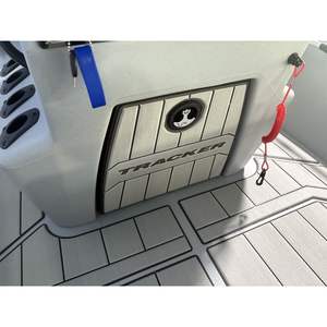 2026 Tracker Classic CC Bass Boats en plastique Série Classique - Product Image 6