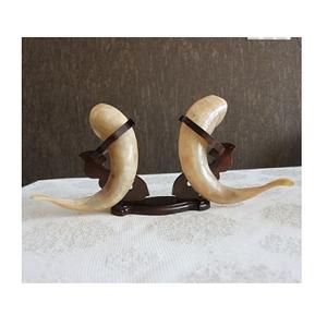 Mug à boire en corne avec support, ensemble de mugs en corne avec support en bois, mug à bière en corne viking artisanal authentique, forme et taille personnalisées - Product Image 1