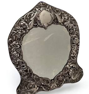 Impresionante Espejo de Tocador de Plata de Ley de William Comyns - Product Image 3