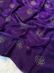 Hermoso Sari de Seda Espacial de Diseñador con Trabajo a Mano para Mujer, para Bodas y Fiestas, Hecho en India, en Existencia - Product Image 3