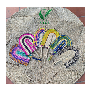 Abanicos de mano ecológicos: decoración de bodas y eventos de algas marinas - Product Image 2