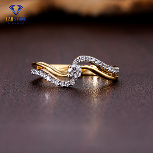 Lab-Stone Party Wear Bague en diamant 0.237 TDW Diamant taille ronde Or jaune Couleur EF-VS - Product Image 1