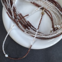Collier vintage fait main avec de petites perles, tourmaline colorée, perle baroque d'eau douce élégante, réglable, bijoux pour femmes pour les marques DTC