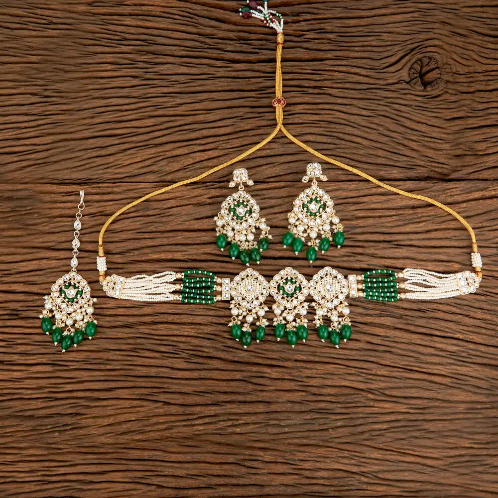 Conjunto de gargantilha Indo Western com chapeamento de ouro atacadistas de joias artificiais na Índia