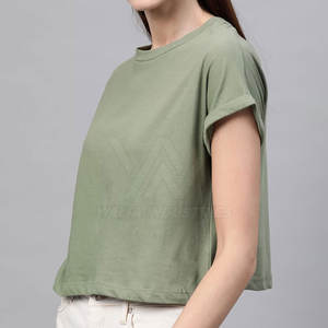 Camiseta Corta de Moda para Mujer, Perfecta para Días Casuales, Material Ligero y Elástico con un Estilo Moderno - Product Image 2
