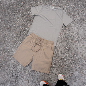 Ensemble deux pièces pour homme : T-shirt et short en polyester, sportif, été, écologique, confortable, respirant, séchage rapide, tricoté, coupe décontractée - Product Image 1