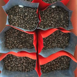 โรบัสต้าบริสุทธิ์60กก. A บวก95ถึง99% เมล็ดกาแฟขนาด16จากเวียดนาม - Product Image 2