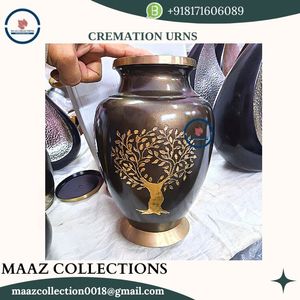 Urnas de Cremación para Adultos de Latón Hechas a Mano Personalizadas al por Mayor, Diseño Moderno de 10 Pulgadas, Estilo Americano Plateado, Artículos Funerarios para Hombres - Product Image 2