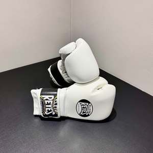 Gants de boxe Cleto Reyes 2026 en cuir de vache véritable, avec lacets traditionnels, qualité supérieure, sur mesure, au meilleur prix - Product Image 4