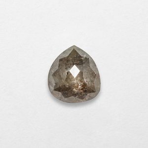 Diamant naturel en forme de poire de 1,10 ct, couleur sel et poivre, clarté VS2, certifié IGI, coupe excellente pour la fabrication de bijoux - Product Image 1