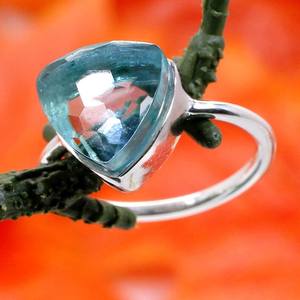 Anillo de Plata de Ley 925 romántico al por mayor, piedra preciosa en forma de trillón, corte liso, platino, chapado en rodio, joyería fina, ajuste de incrustaciones de rodio - Product Image 5