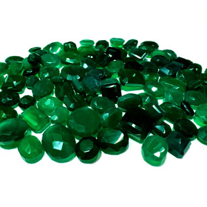 Pierre précieuse en onyx vert naturel facetté, polie des deux côtés, onyx vert en vrac, taille et forme variées, vente en gros pour la fabrication de bijoux - Product Image 5