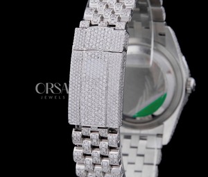 Reloj de pulsera de diamante de moissanita personalizado de alta demanda, ajuste de piedra completo, cuarzo resistente al agua para hombres disponible para la venta - Product Image 5