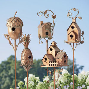 Casa de pájaros de metal de estilo antiguo para un toque contemporáneo a la decoración del jardín a buen precio - Product Image 2