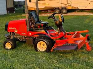 Tondeuse RIVIERA 2023 RIDING KUBOTA T2090BR | Tracteurs de pelouse et jardin - Product Image 3