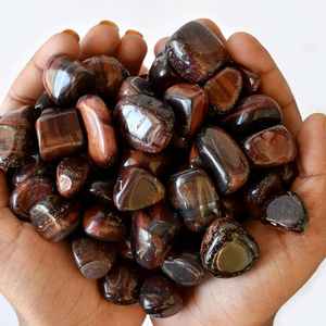 Piedras preciosas pulidas cornalina en forma de corazón - Product Image 2