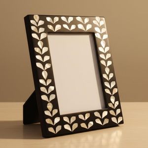 Mother of Pearl Custom Logo Artistic Shell Inlay Photo Frame with Custom Size and Color for Elegant Photo Presentation - Product Image 1