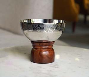 Cuenco único para servir helados de acero inoxidable 304 con base de madera de acacia color chocolate mejor cuenco para helados a precio barato - Product Image 1